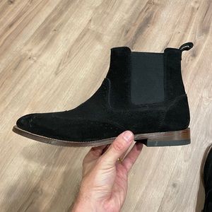 Stacy Adams Suede Chelsea Boots